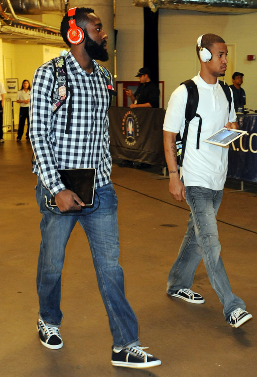 2011-0525-James-Harden-Eric-Maynor.jpg